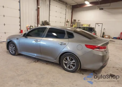 2017 Kia Optima Lx Turbo z USA, uszkodzony, nr VIN 5XXGT4L11HG122393